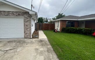 3 beds, 2 baths, $2,200