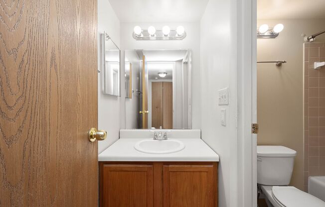 1 bed, 1 bath, 750 sqft, $1,099, Unit 110 C