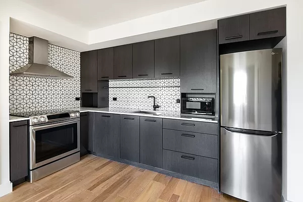 1 bed, 1 bath, 725 sqft, $5,900, Unit 7C