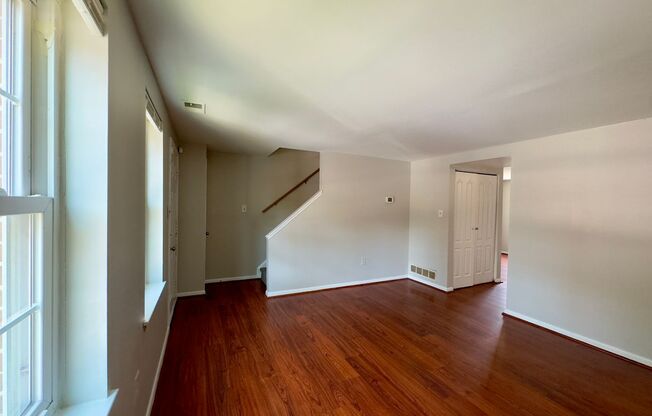 Charming 3Bed/1Bath Family Townhome in Oldtown Baltimore