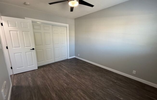 2 beds, 1 bath, 865 sqft, $2,710, Unit 300-22