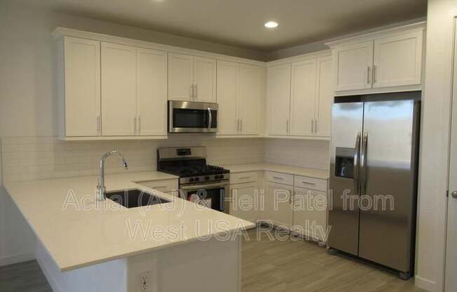 5834 N 90 DR