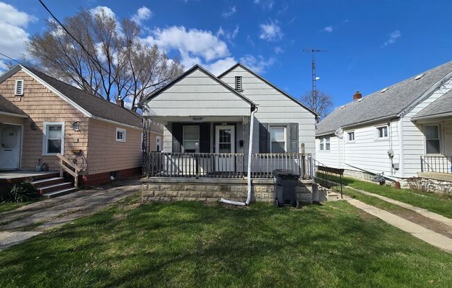 2 Bedroom House