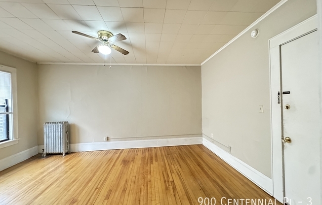 900 CENTENNIAL PL