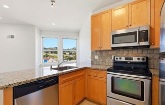 2 beds, 1.5 baths, 901 sqft, $3,695, Unit 14