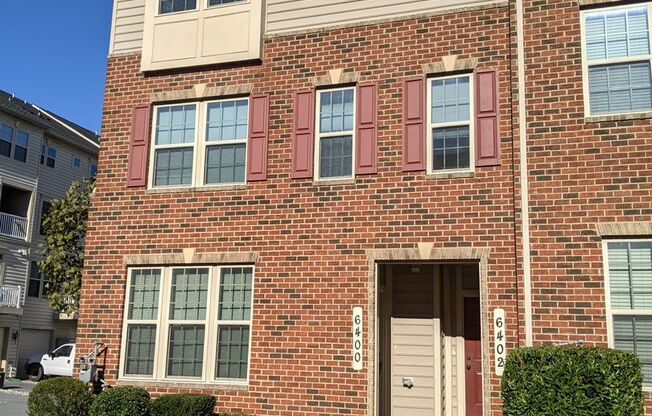 Bottom level (two story) *END UNIT* condo in the Linton Community available mid-June!