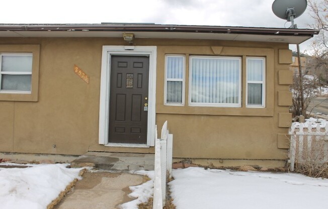Move in ready home For Rent on Busch Ave