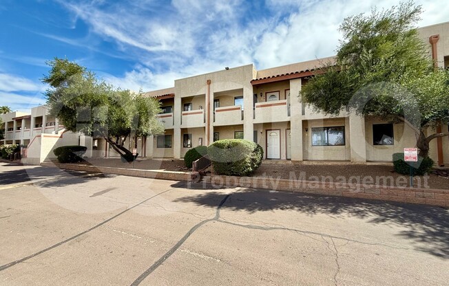 1 bed, 1 bath, 560 sqft, $849, Unit 232