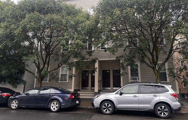 233 Charles St