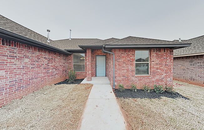 4 Bedroom 2 Bath Home in Great Location! - Deer Creek Schools