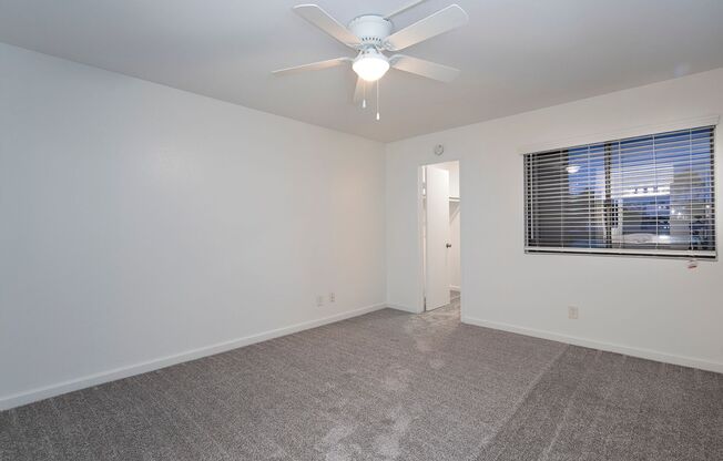 1 bed, 1 bath, 725 sqft, $1,995, Unit 32