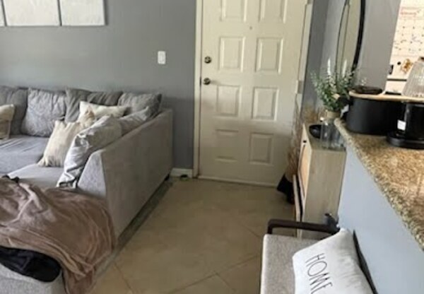 15550 SW 80 ST