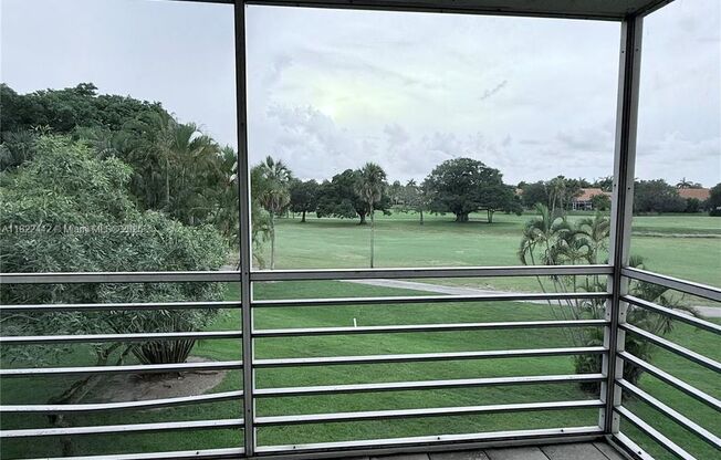 3980 OAKS CLUBHOUSE DR APT #302 POMPANO BEACH, FL 33069