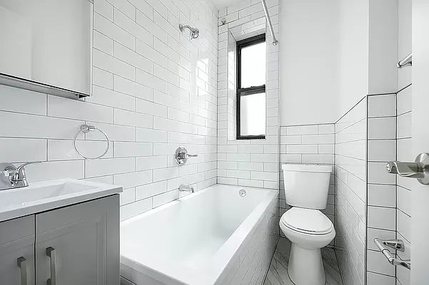38 PROSPECT PARK SW