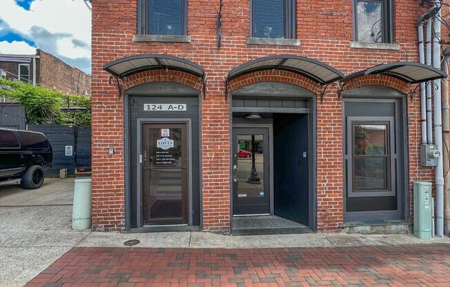 124 Strawberry Alley