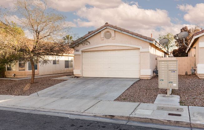 NW single story 3 bedroom home