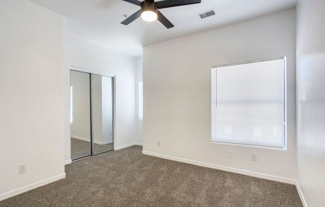 3 beds, 2 baths, 1,352 sqft, $1,795, Unit 215