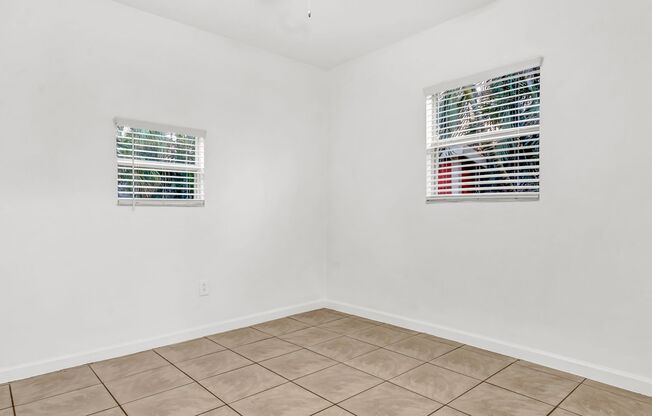 2 beds, 1 bath, $1,695