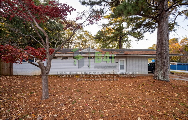 489 N AVE