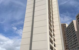 Holiday Lakeview - 949 Ala Nanala St., #1004