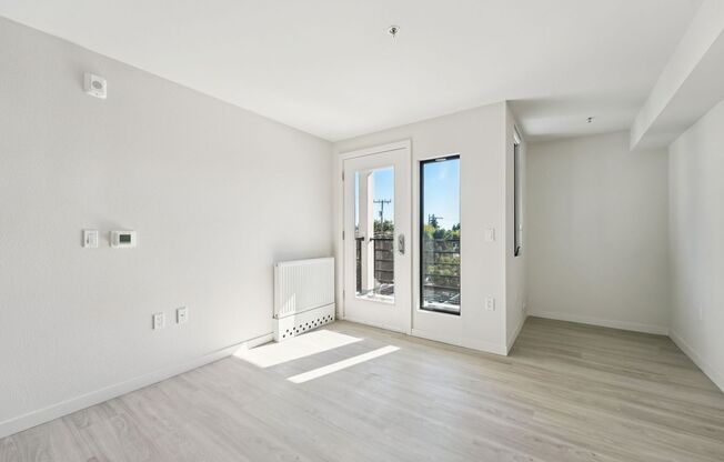 2 beds, 2 baths, 853 sqft, $3,750, Unit 407