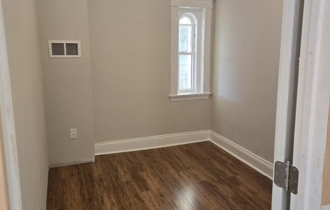 3 beds, 1 bath, $3,480, Unit 1