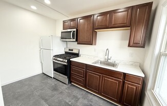 49 CHESTNUT AVE