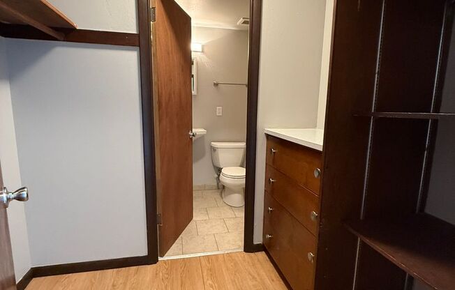 Studio, 1 bath, $695, Unit 409