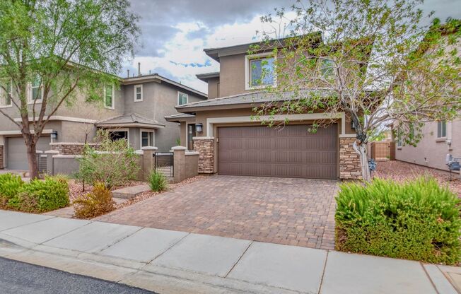 MOVE-IN READY! AMAZING 2-STORY 3-BEDROOM HOME IN CADENCE/HENDERSON!