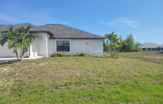 322 SW 23 ST