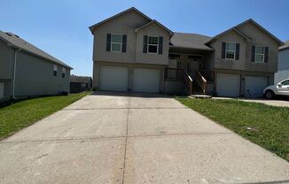 3 beds, 2.5 baths, $1,695