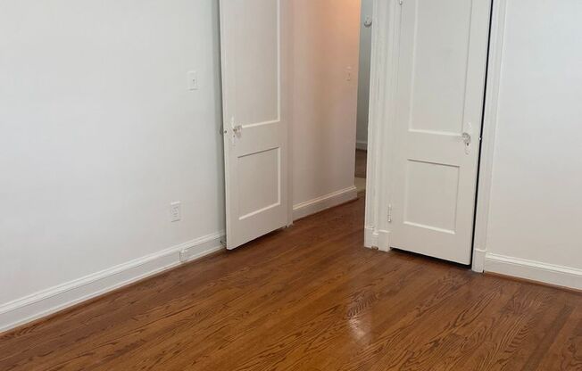 2 beds, 1 bath, 755 sqft, $1,895, Unit 416 #3