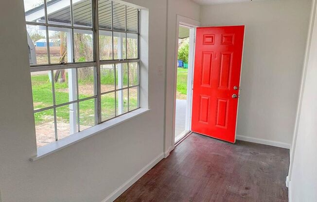 Gorgeous all renovated Home in Sweeney, TX!