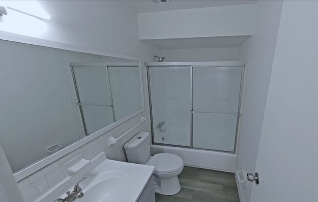 2 beds, 1.5 baths, 1,440 sqft, $1,299