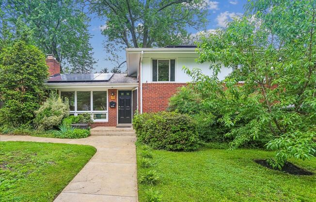 Charming Single Family Home in Silver Spring