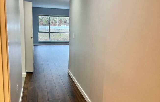 1 bed, 1 bath, $1,650