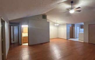 4 beds, 2 baths, $1,300, Unit 2204 SR 26 W-Unit 2