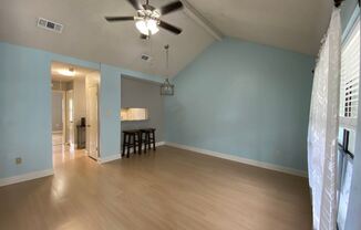 5130 Buttercreek Ln Unit C7
