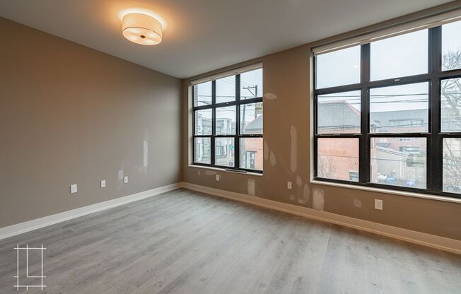 1 bed, 1 bath, $1,238, Unit 200 E. 1st Ave SUITE 205