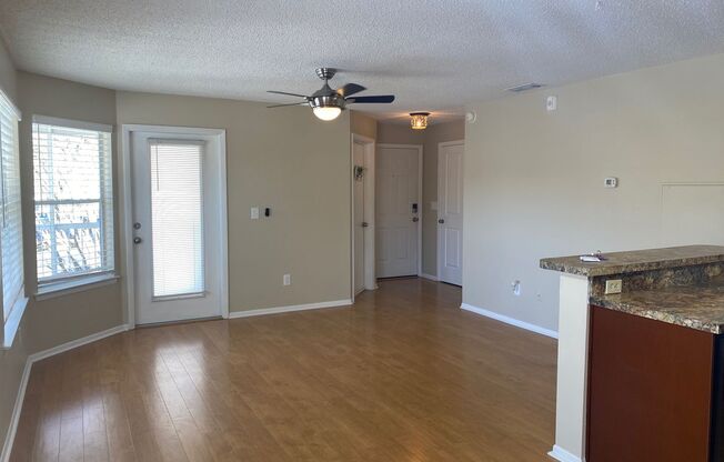 2 beds, 2 baths, $1,675