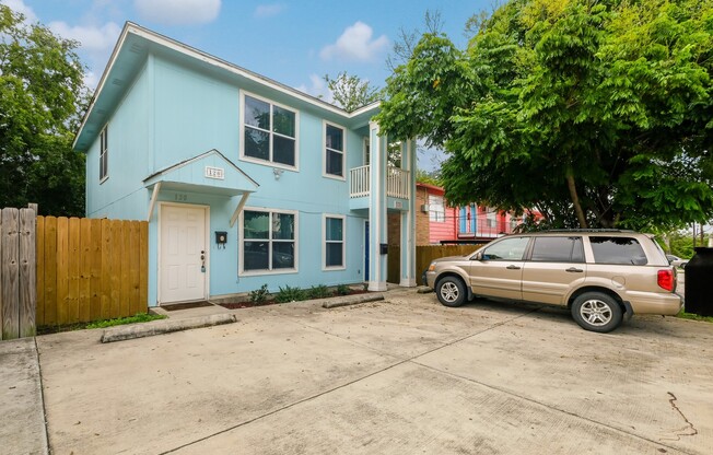 Prime Alamo Heights Second Story Duplex