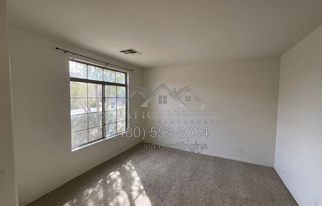 192 W MAHOGANY PL