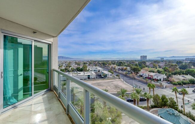 1 bed, 1.5 baths, $1,900, Unit # 804
