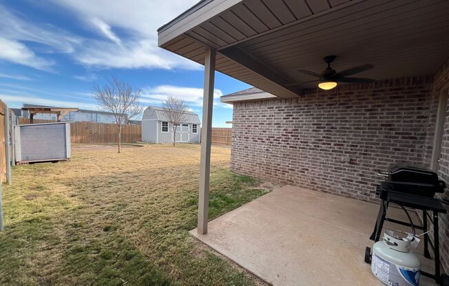 3 beds, 2 baths, $2,000