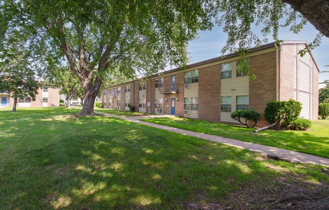 1 bed, 1 bath, 500 sqft, $875, Unit 39