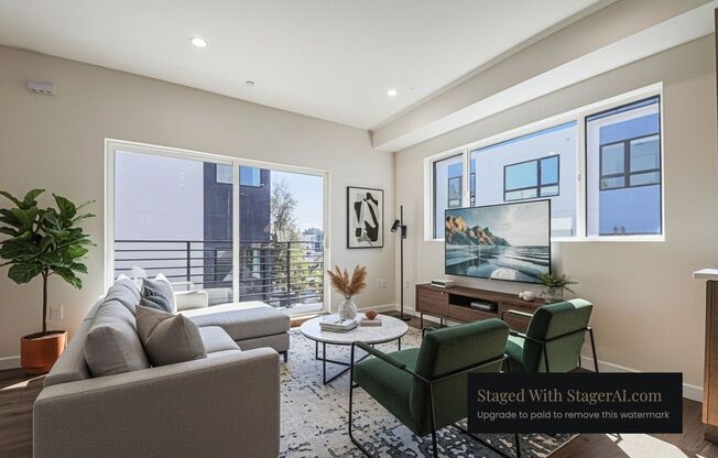 Ultra-Luxury Brand New 2 bed/2.5 bath and 4 bed/4 bath Townhomes