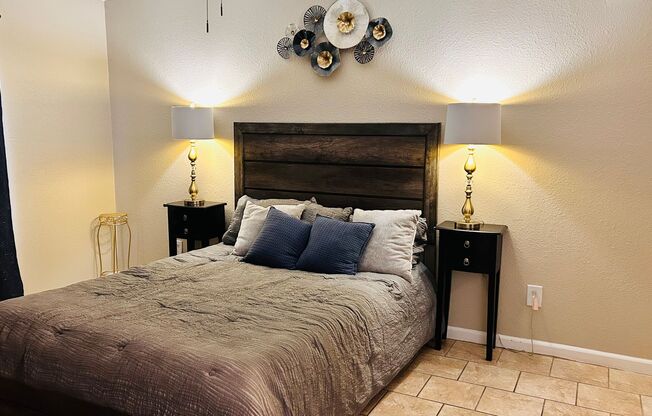 1 bed, 1 bath, 666 sqft, $1,175, Unit 2-248