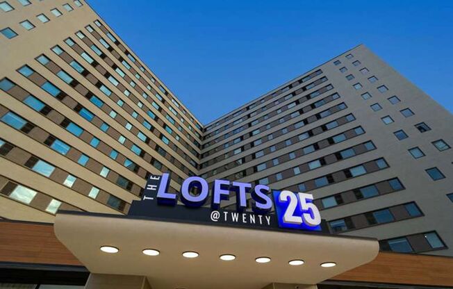 1 bed, 1 bath, 500 sqft, $1,195, Unit 1-0647