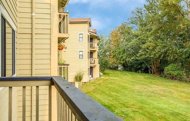 2 beds, 2 baths, 1,033 sqft, $1,899, Unit C14