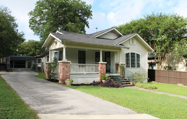 4-BEDROOM IN ALAMO HEIGHTS